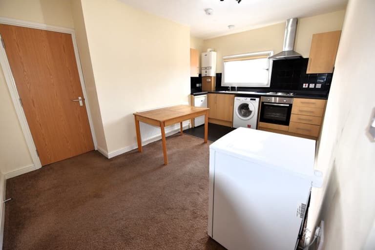 1 bed flat to let leeds