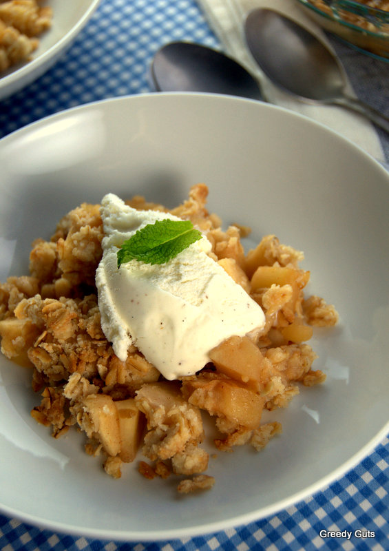 jamie oliver apple crisp