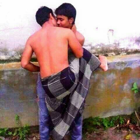 desi gay kiss