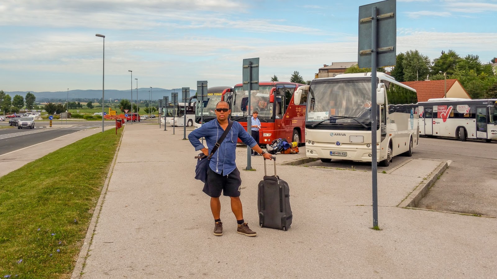 ljubljana postojna bus