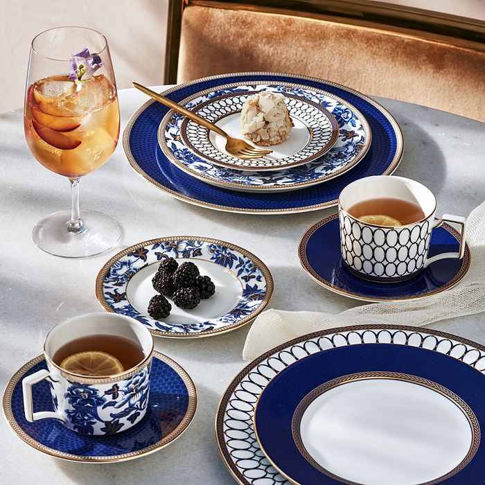 bloomingdales dinnerware sets