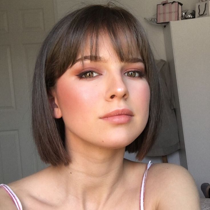 straight bangs with short hair