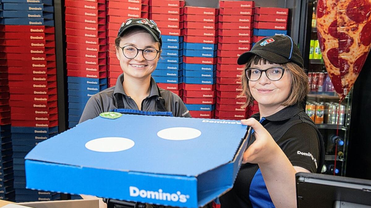 dominos wilton