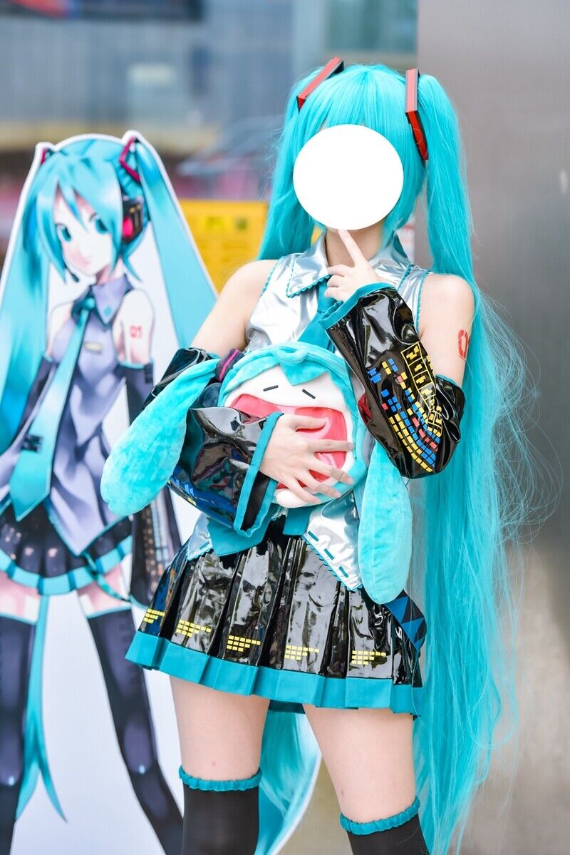 miku cosplay