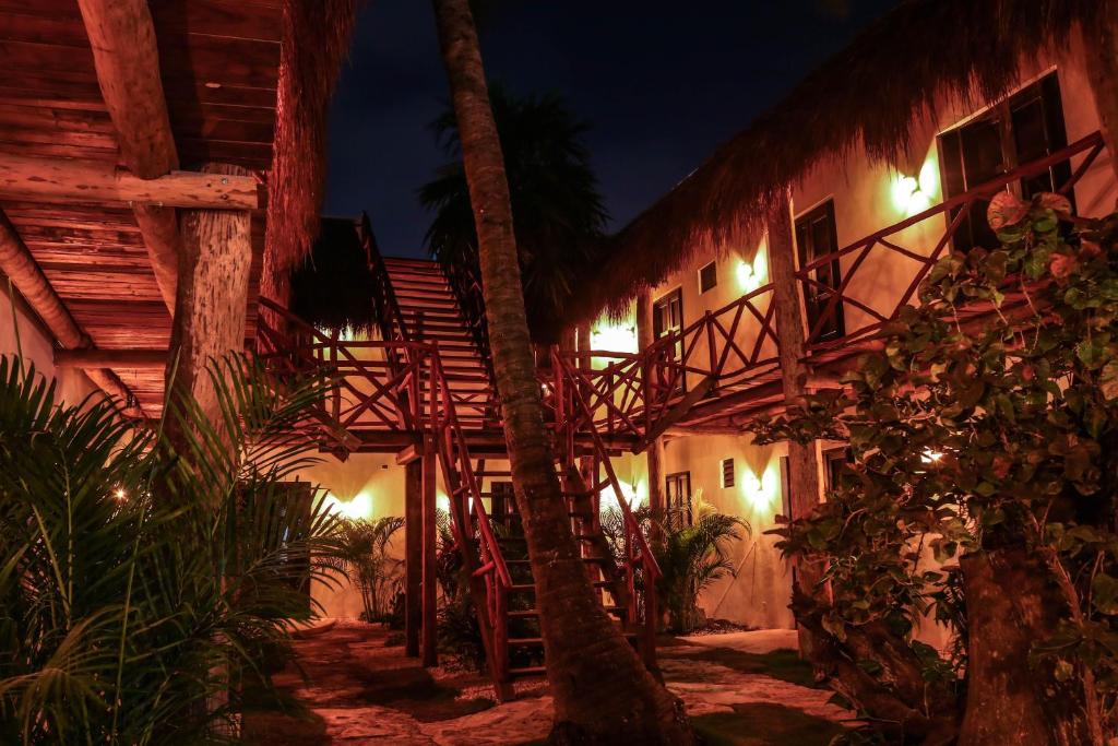 hotel kin ha pueblo tulum mexico