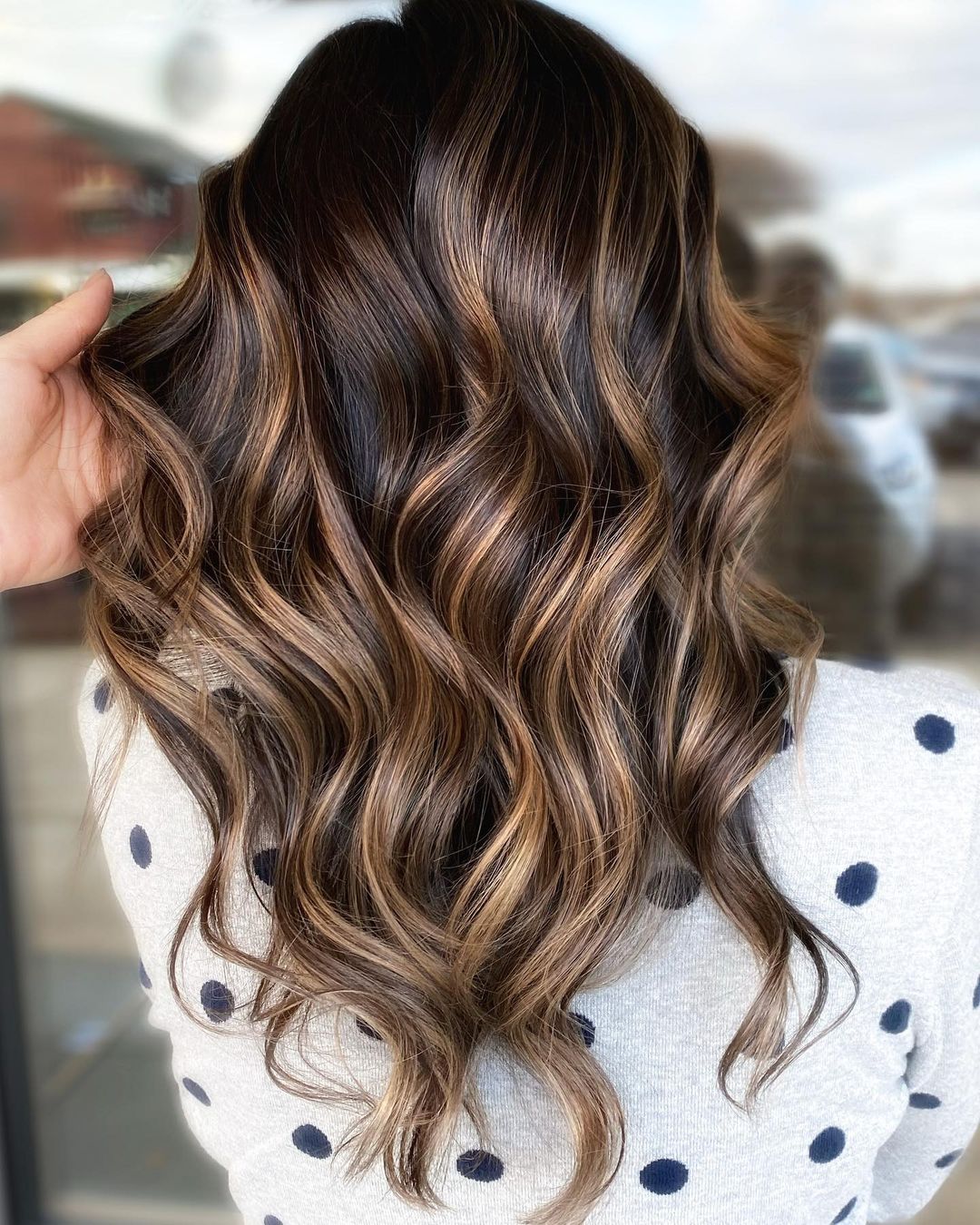 light brown highlights on dark brown hair