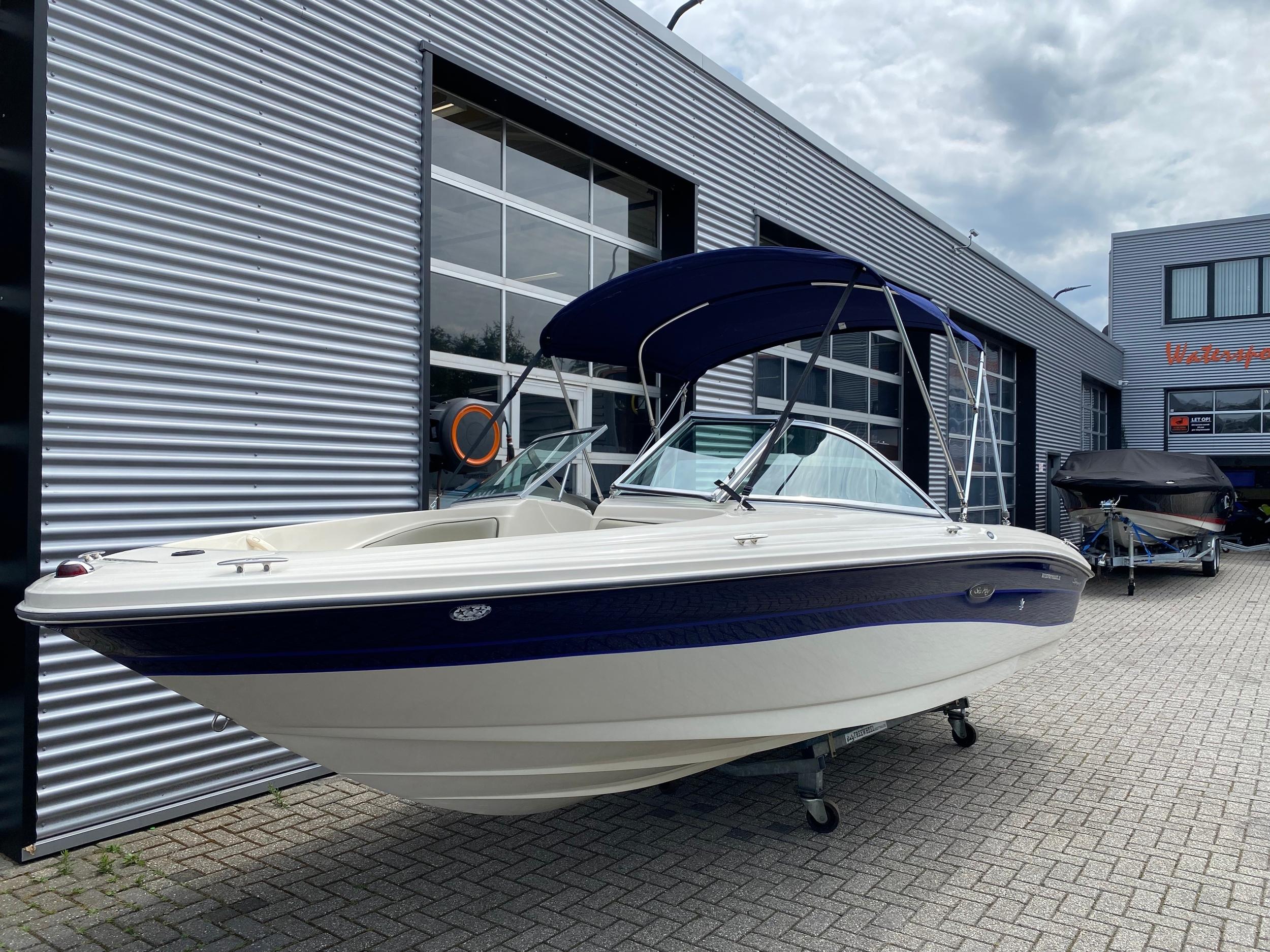 2005 sea ray sport 185