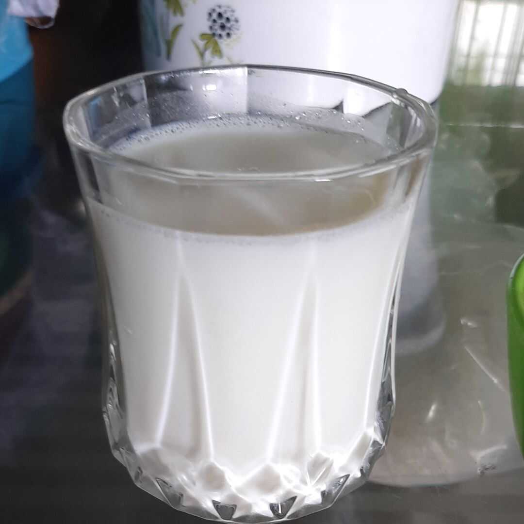 150 ml skim milk calories