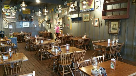 cracker barrel old country store near me