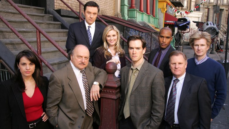 nypd blue cast