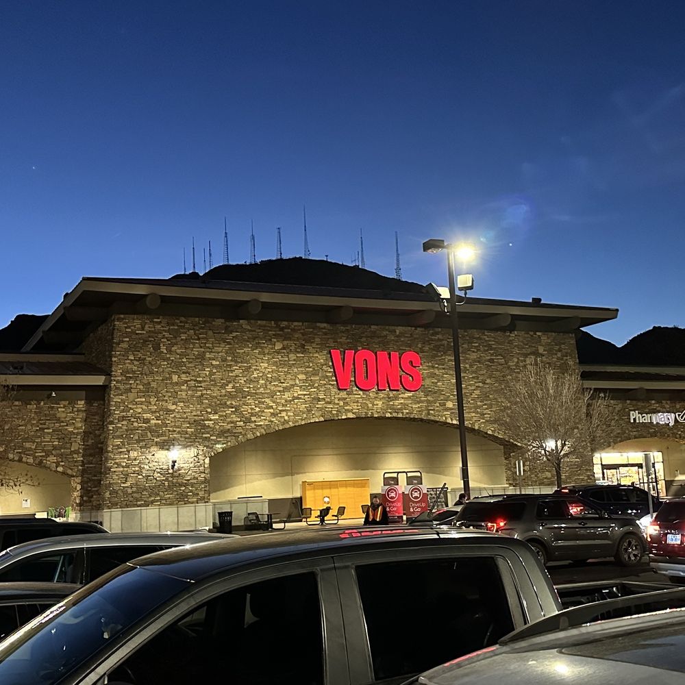 vons tropicana and maryland parkway