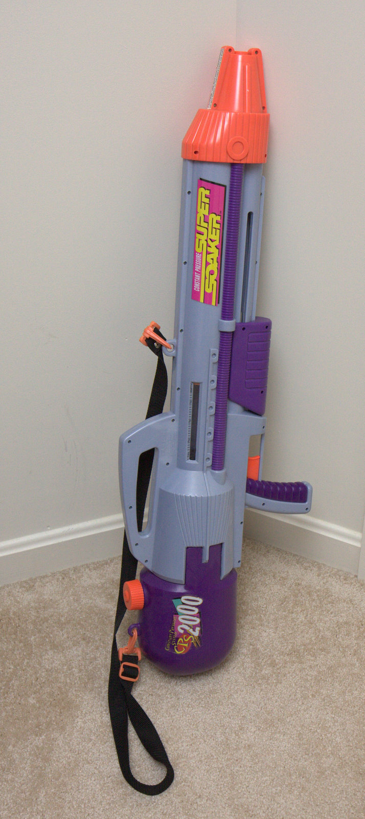 super soaker water gun