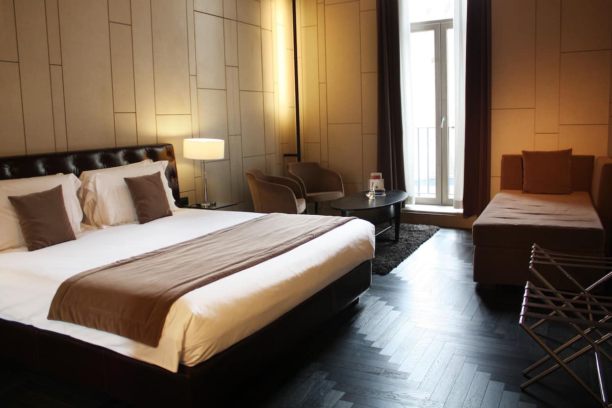 hotel piazza del gesu luxury suites