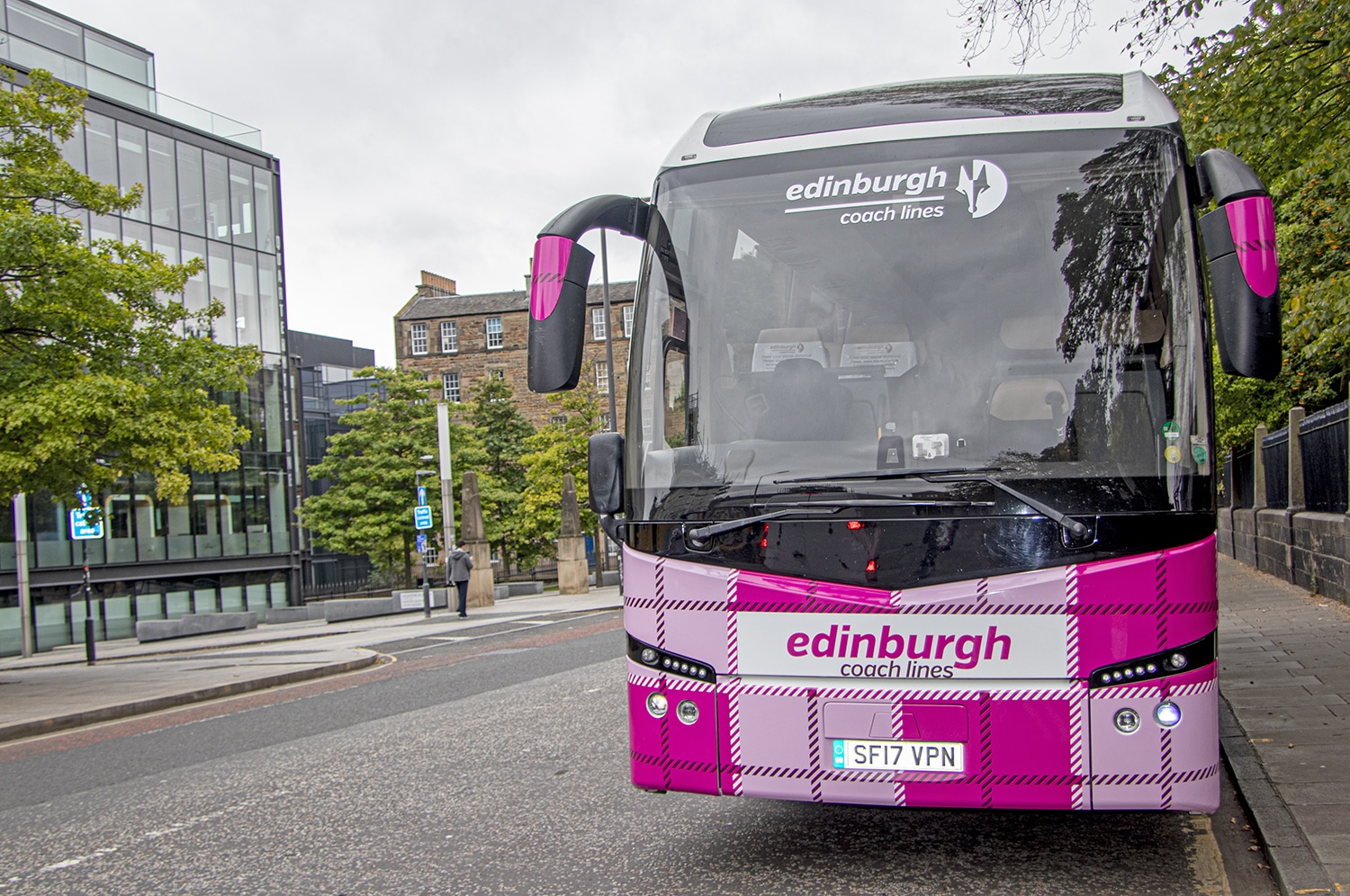 edinburgh coachlines