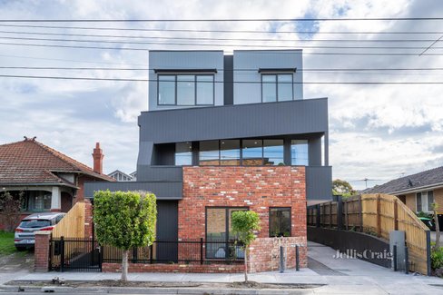 7 holmes street brunswick east