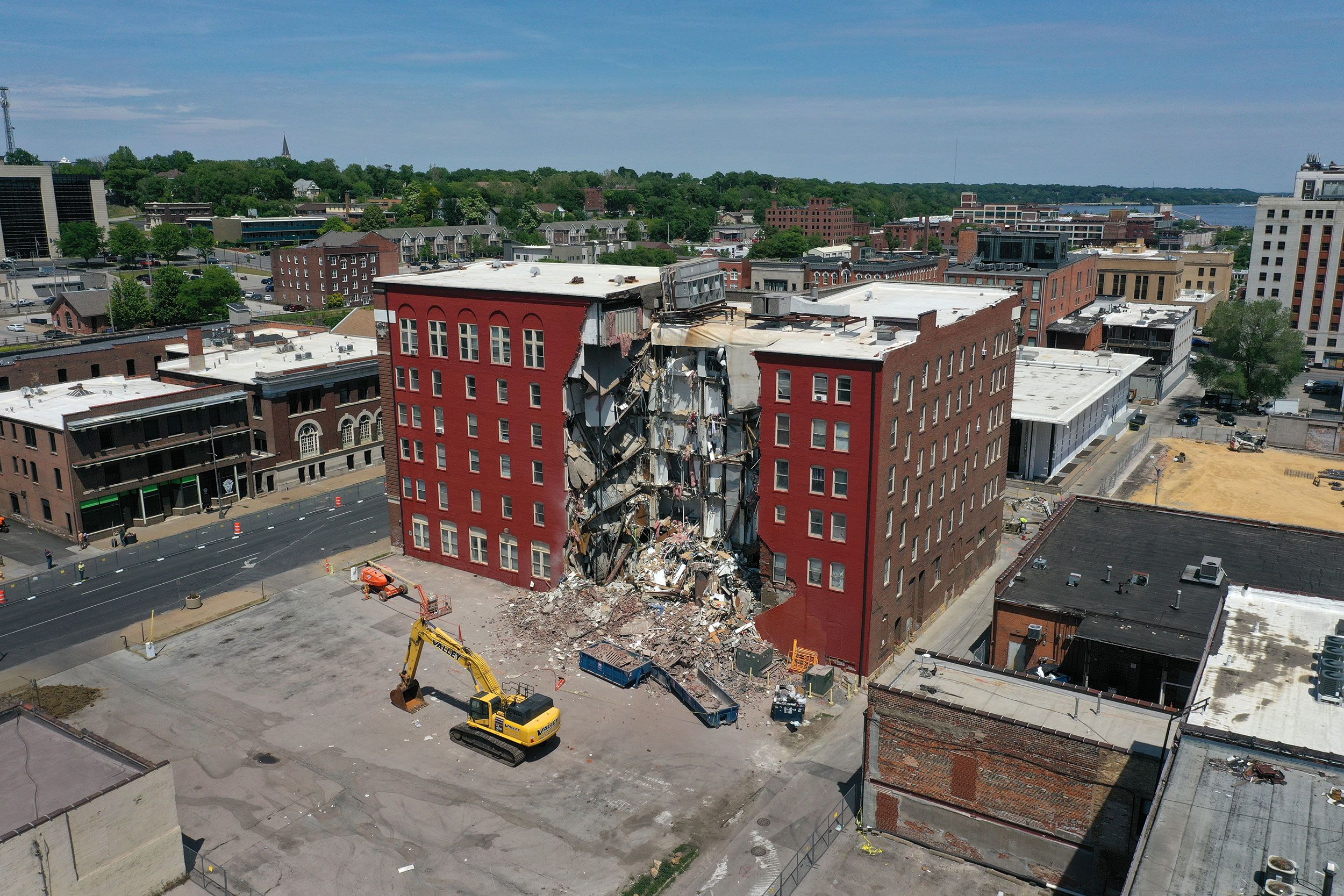 address of davenport building collapse