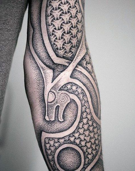 viking pattern tattoo