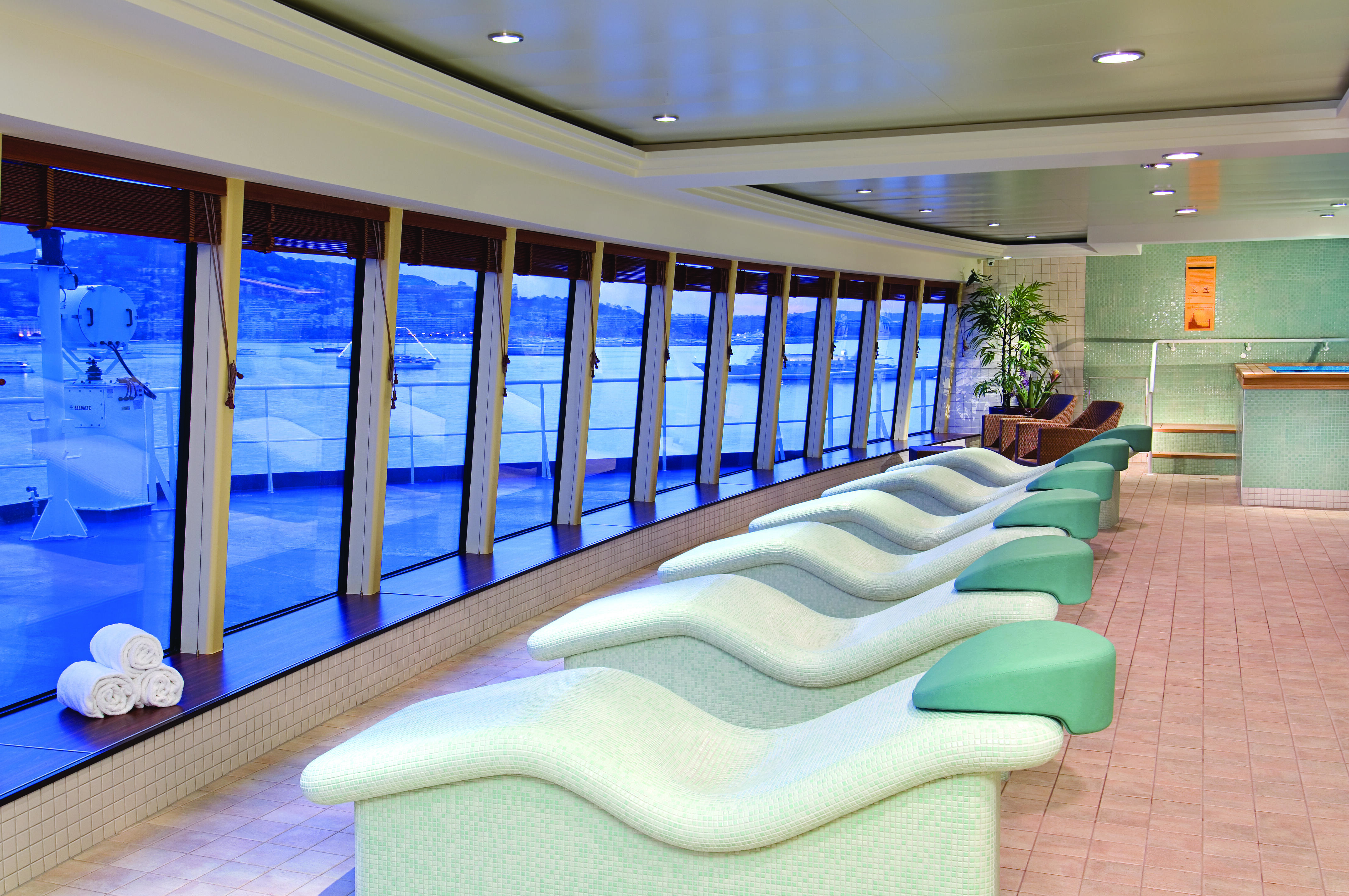 norwegian cruise line jewel reviews