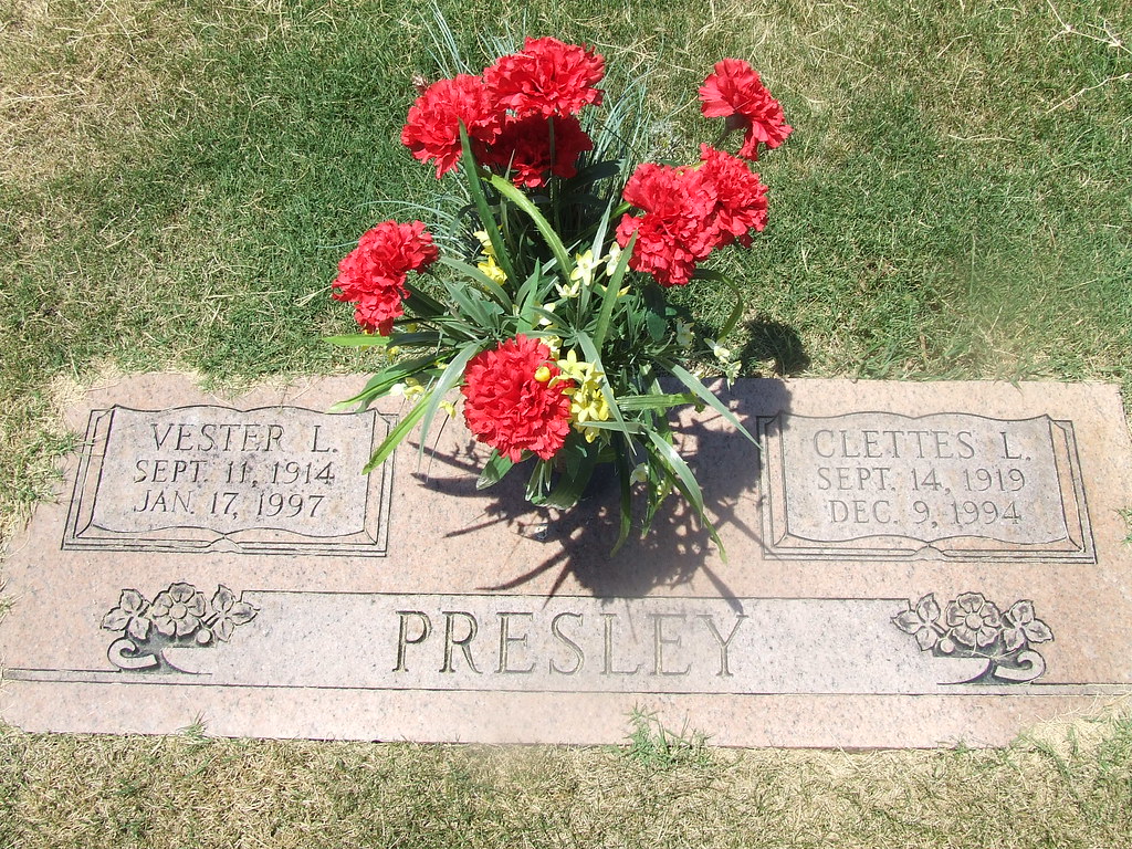 clettes presley