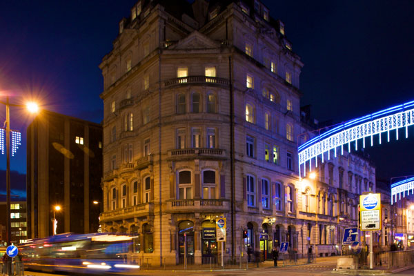 hotels in cardiff centre