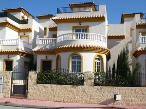 cheap spanish apartments for sale