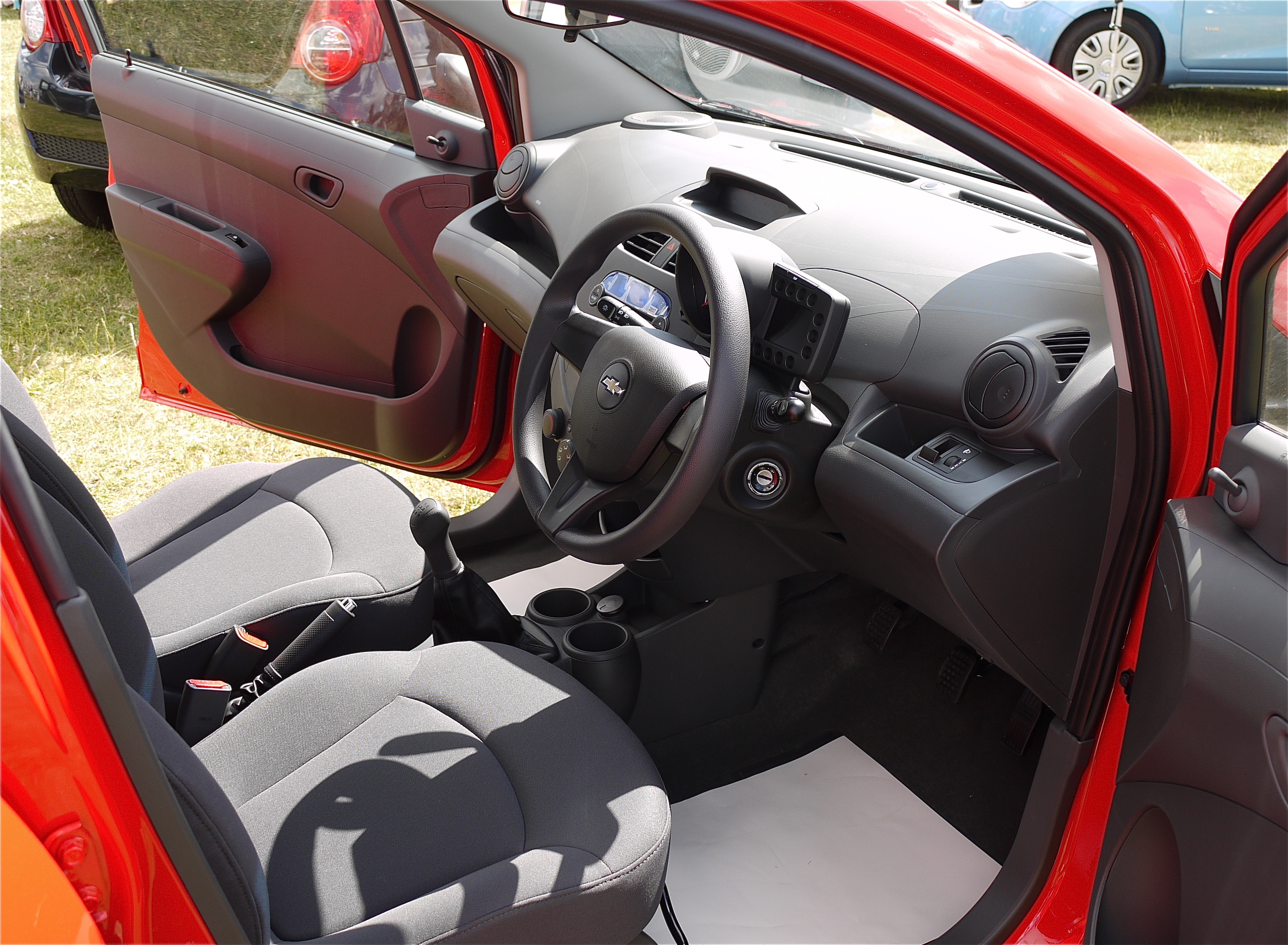 chevrolet spark interior 2010