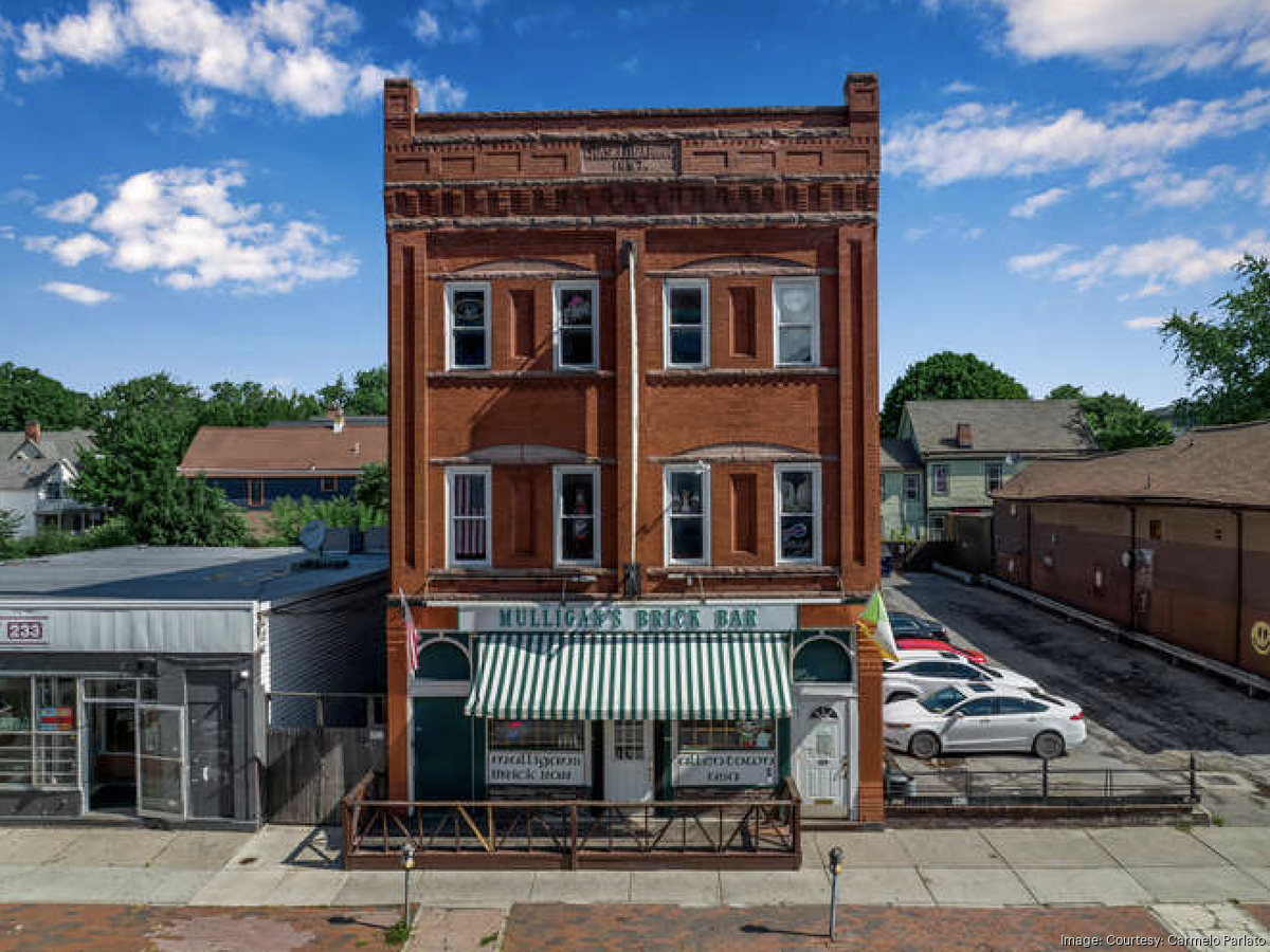 mulligans brick bar buffalo