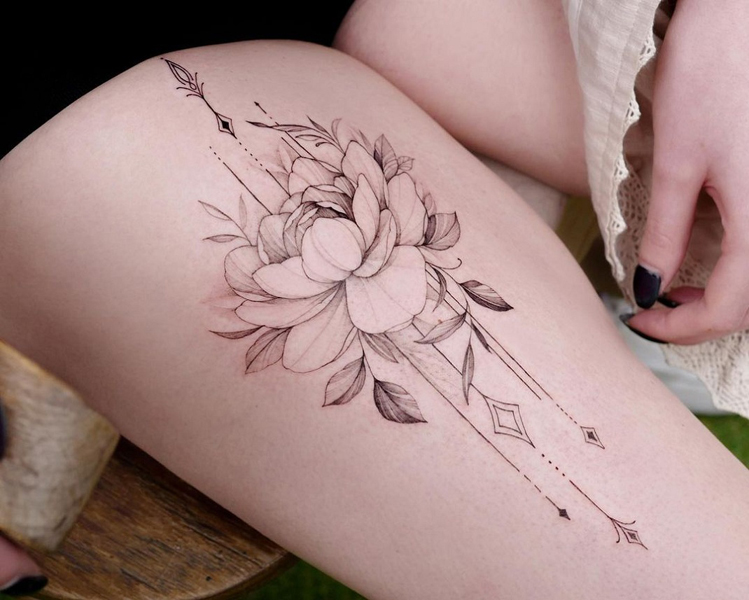 girly front thigh tattoos