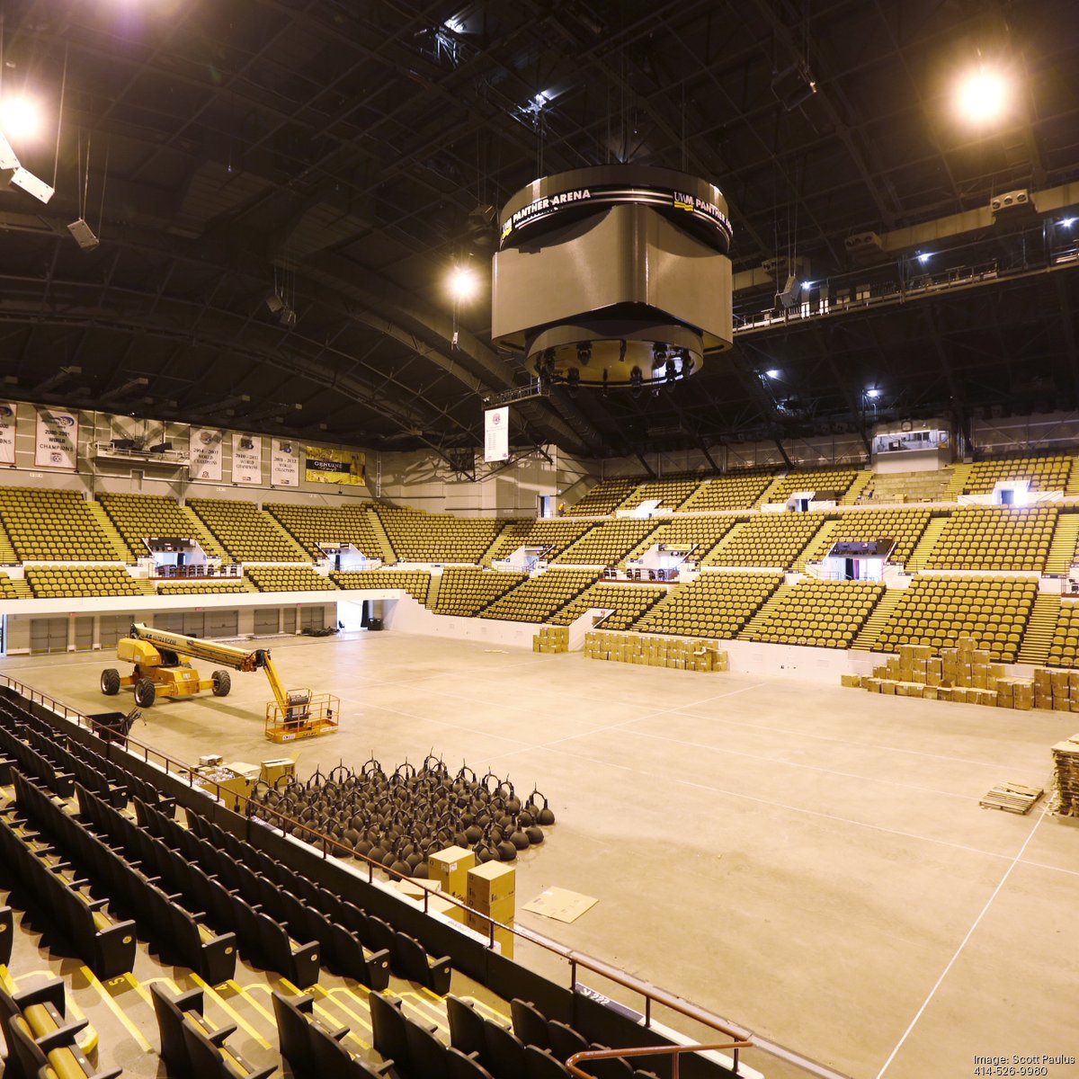 uw-milwaukee panther arena seating