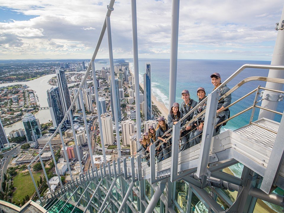 skypoint observation deck review