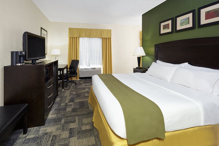 holiday inn express pekin il