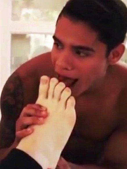gay foot licking