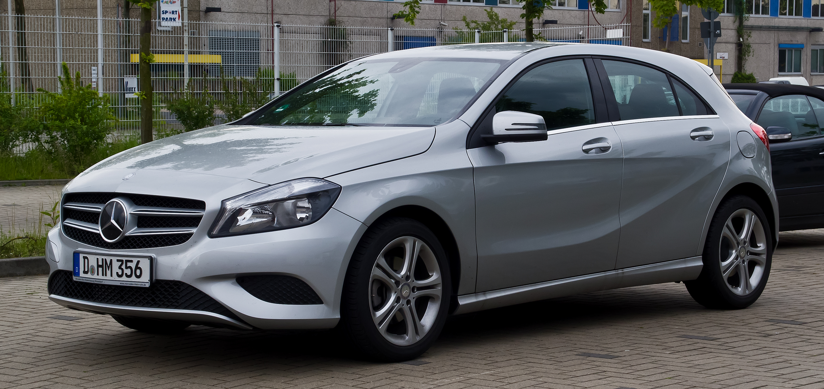 mercedes a 180 urban 2013