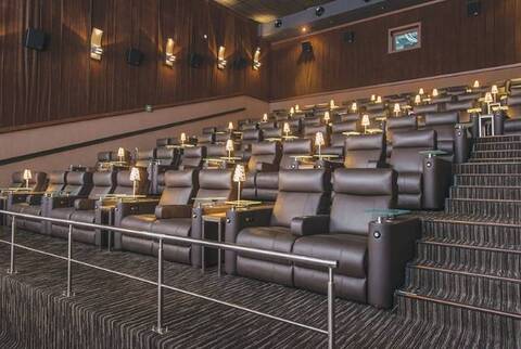 chembur movie theater