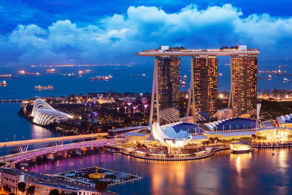 cheapest month to travel to singapore