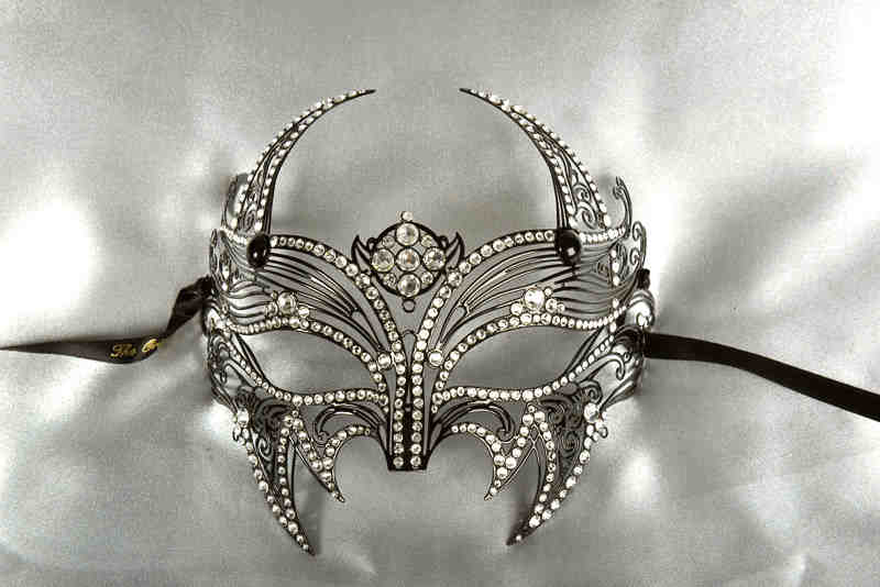 vampire masquerade mask