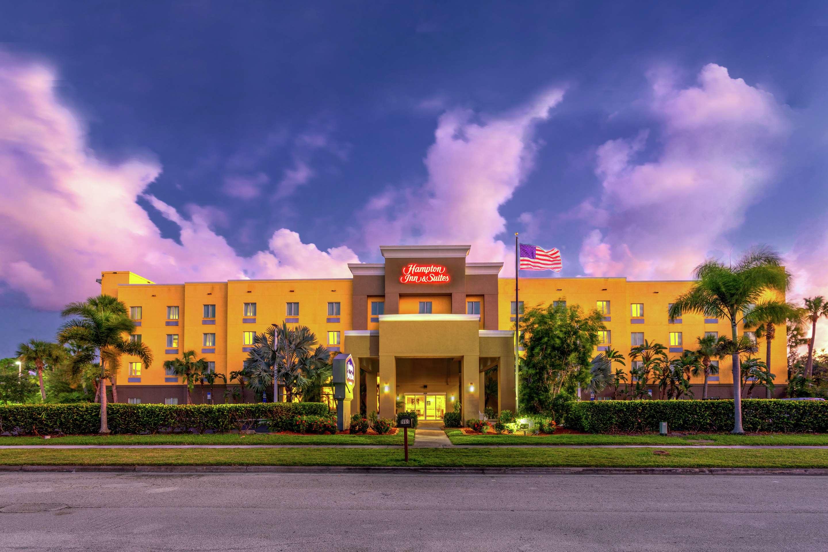 fort pierce hotels