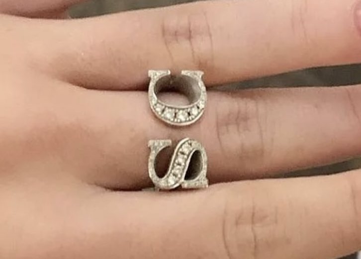 sabrina carpenter sc ring