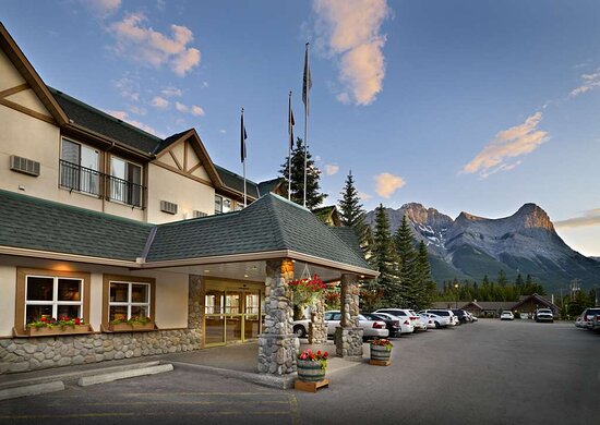 cheap hotels in canmore