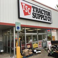 tractor supply midland michigan