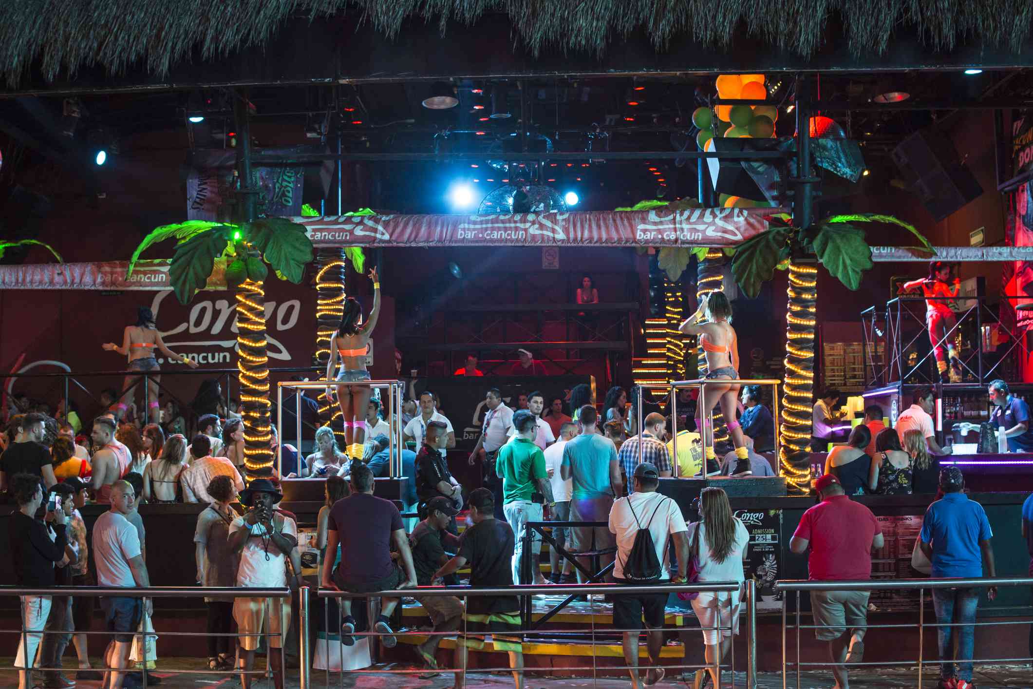 best strip clubs in cancun