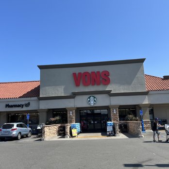 vons hours near me