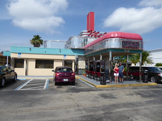 mels diner fort myers fl