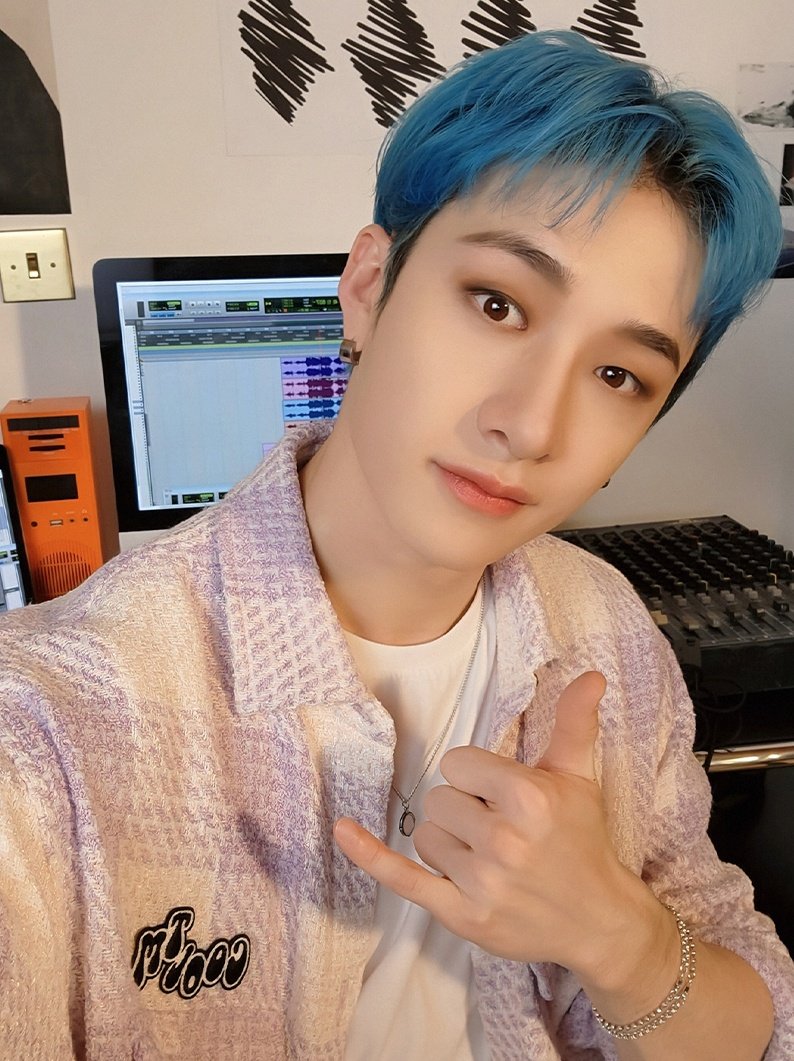 bang chan selca