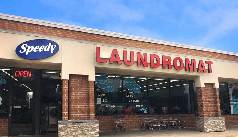 speedy laundromat