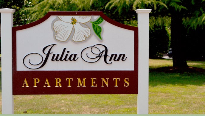 julia ann apartments williamsburg va