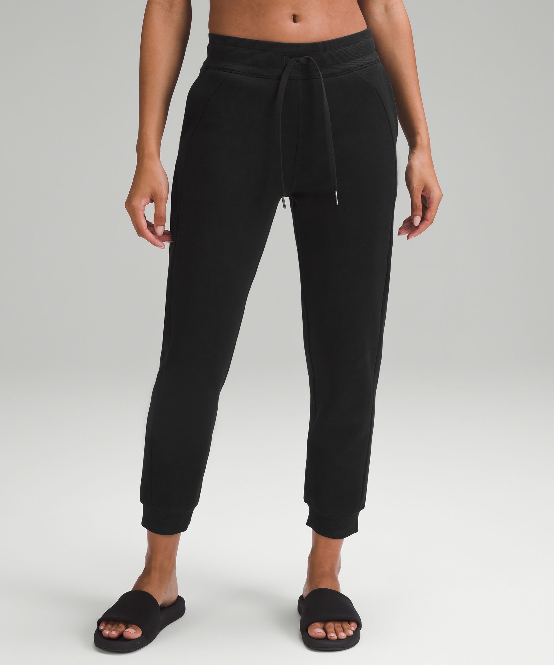 lululemon jogger pants