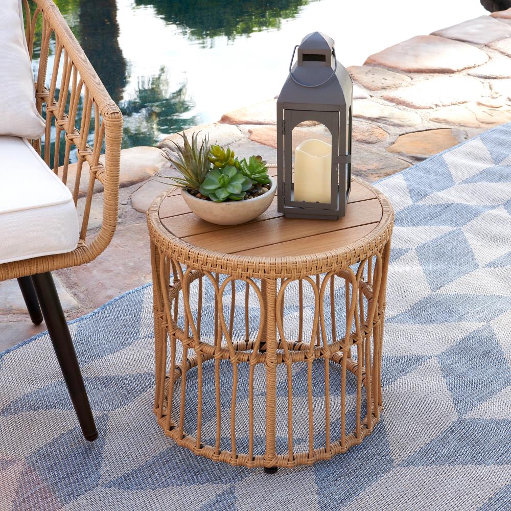 outdoor wicker small table