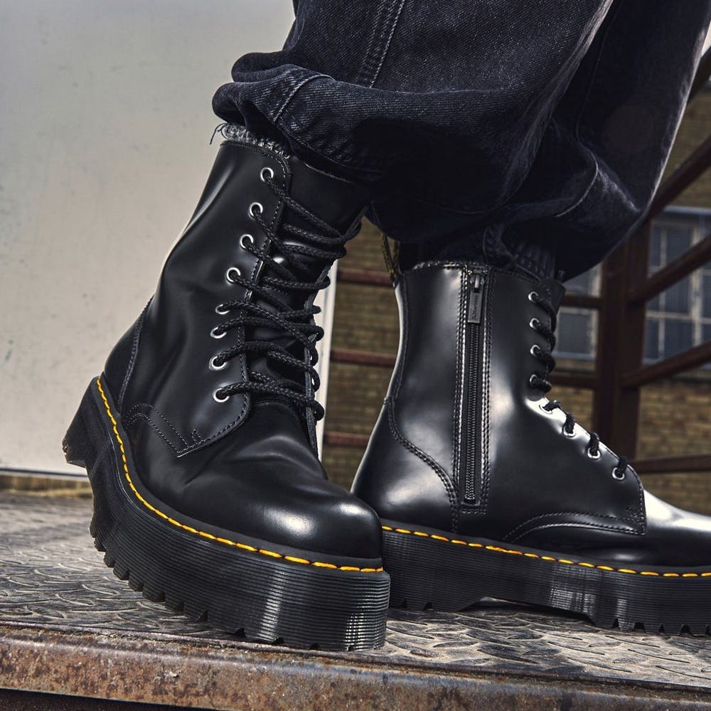 dr martens boots