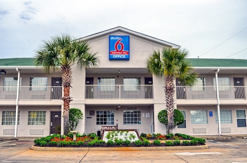 cheap hotels in pascagoula ms